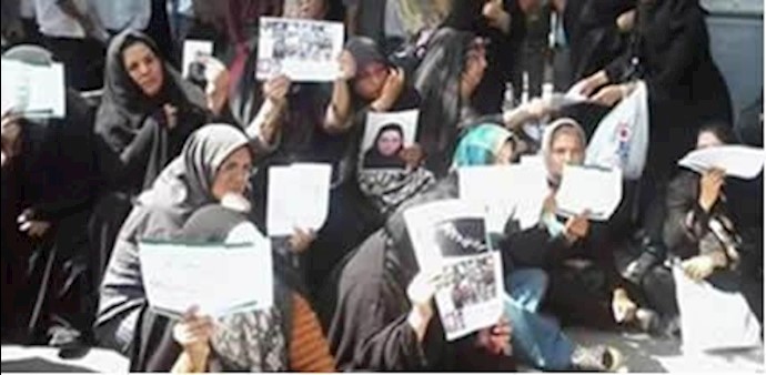 Dervish protesters from 3 Iranian cities heading to Tehran