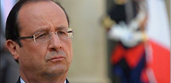 Hollande urges Russia to respect international law on Ukraine