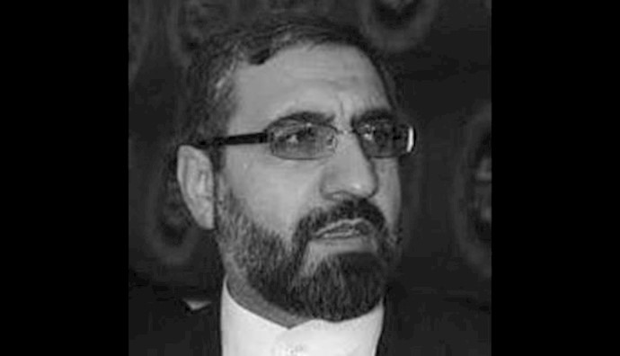  'Gholamhossein Esmaeeli'