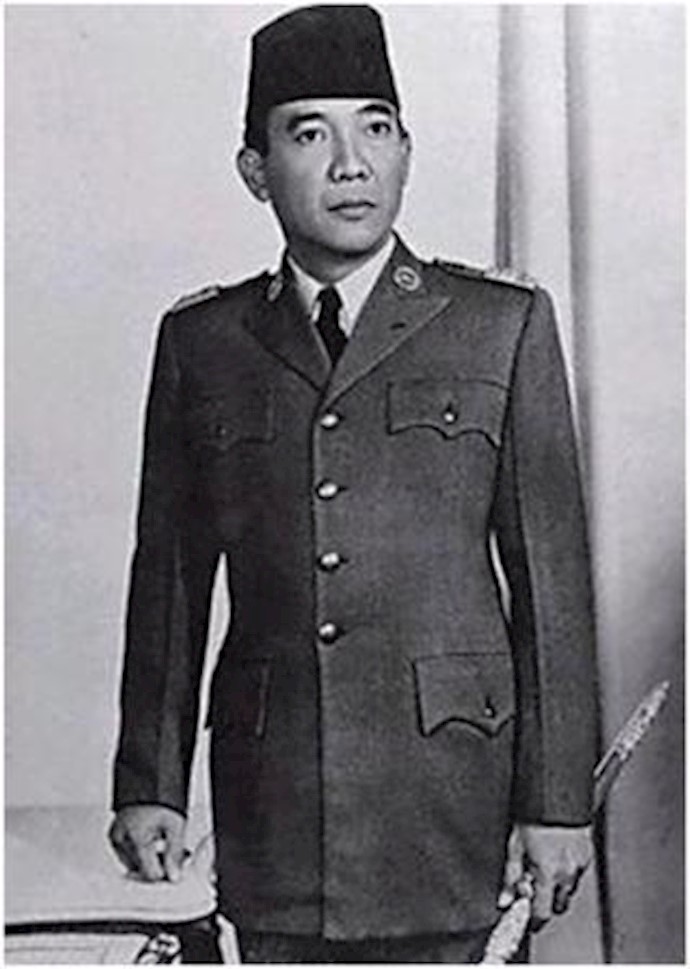  'Dr. Sukarno, first Indonesia's President'