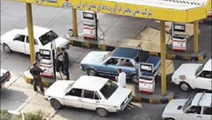 Rouhani gov hikes gasoline prices in Iran