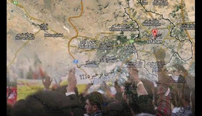 Iran: store owners and farmers in Isfahan hold protest gathering