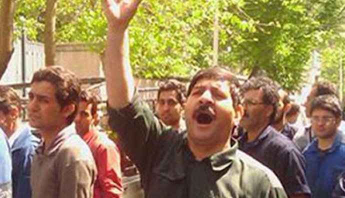 Iran: workers, drivers stage protests in five different cities