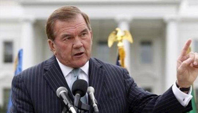  'Former US Homeland Secretary Tom Ridge'