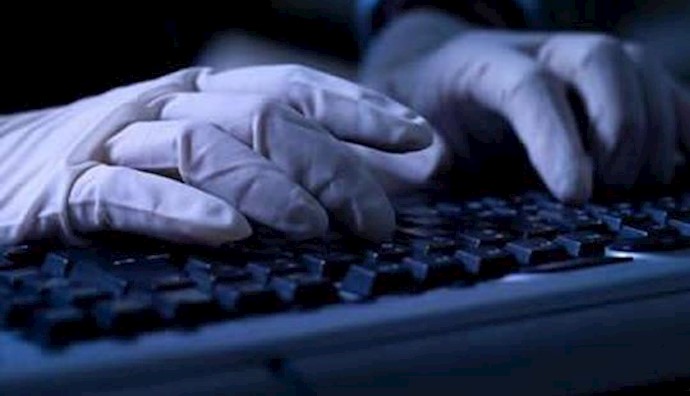  'Hackers in Iran infiltrate into social network accounts of US defense officials'