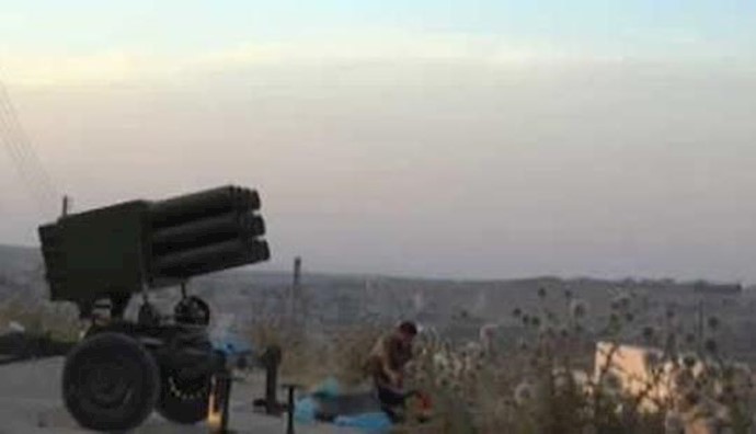 Syrian rebels destroy two Assad troop tanks