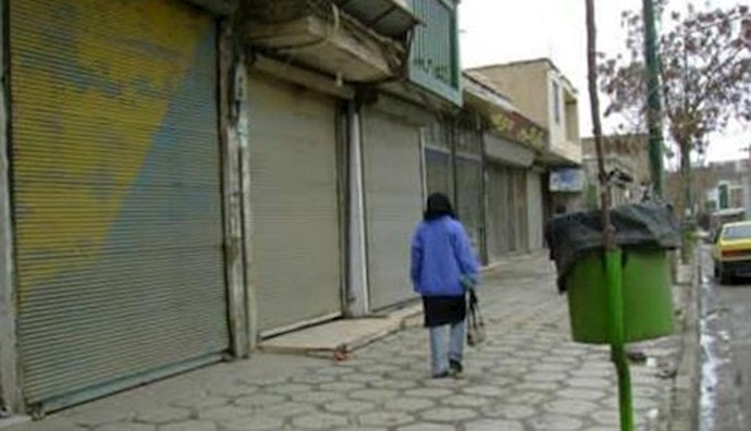 Iran: bazaar strike surpasses one month