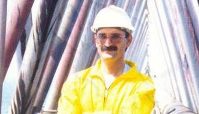  'Gholamreza Khosravi (at work as welder)'