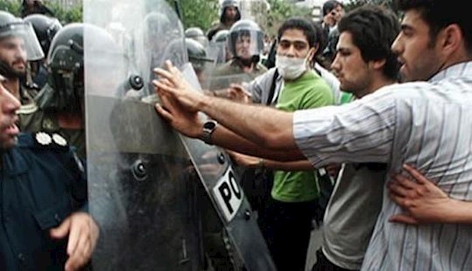 More reports on protests, clashes & strikes in Iran