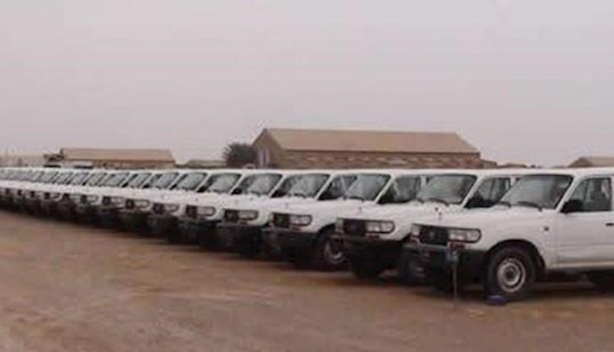 4 Iraqi merchants turned back from Camp Liberty entrance after several hours delay