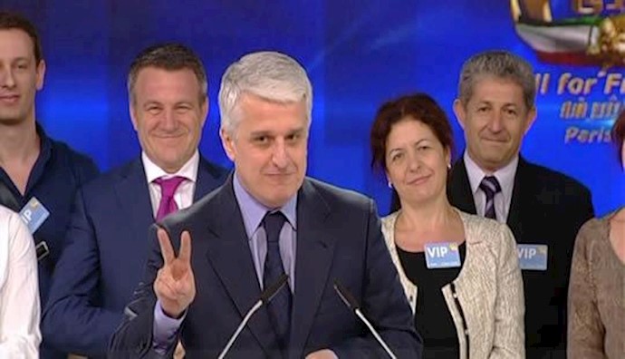 Pandeli Majko, former prime minister heading a large delegation from Albania