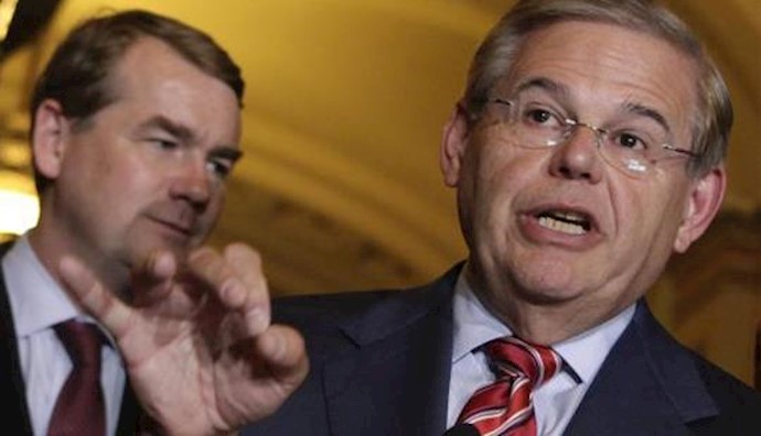Senator: No arms to Iraq unless Congress gets info