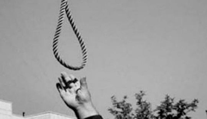 Iran: woman commits suicide by hanging