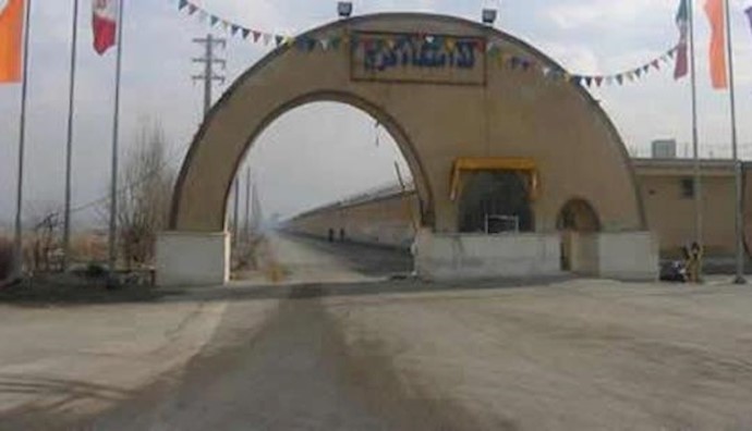 Iran Christians distributed into various sections of Karaj Central Prison