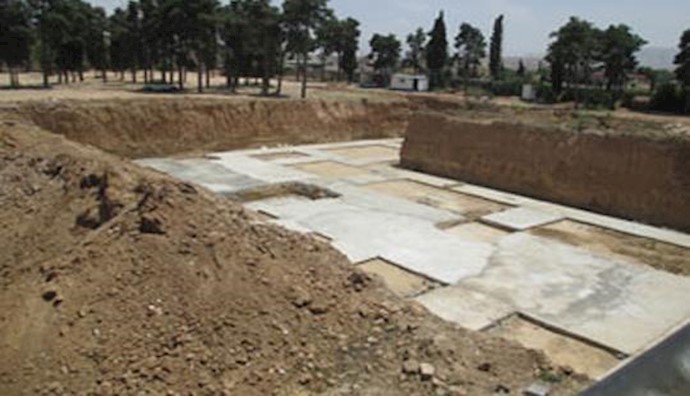Iran: Shiraz Baha’i cemetery destruction begins again