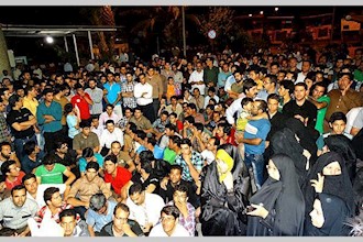 Central Iran – Bafgh: Families of detained miners stage protest rally