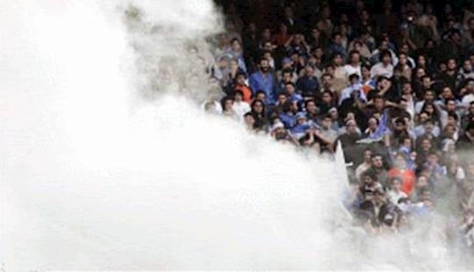 New reports of clashes & protests in by all walks of life in Iran