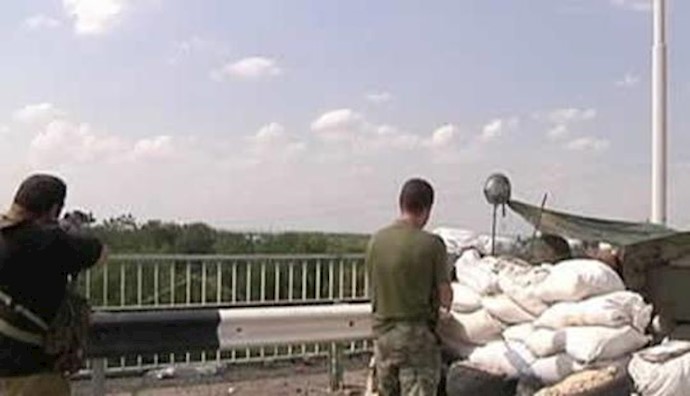 Clashes erupt in eastern Ukraine