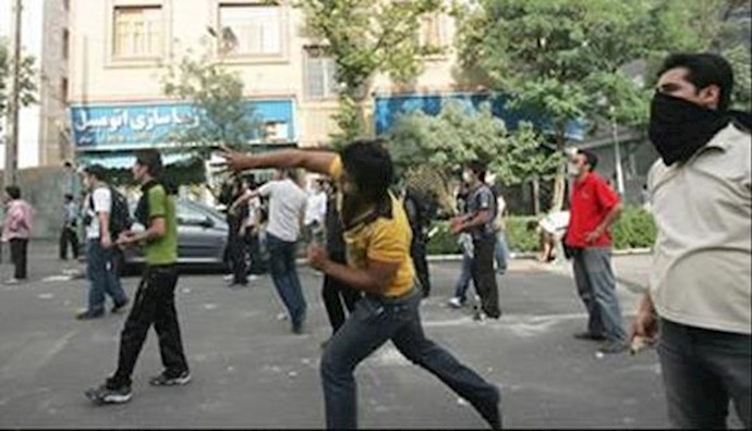 Iran: police agent beaten by youth in Kurdistan Province capital