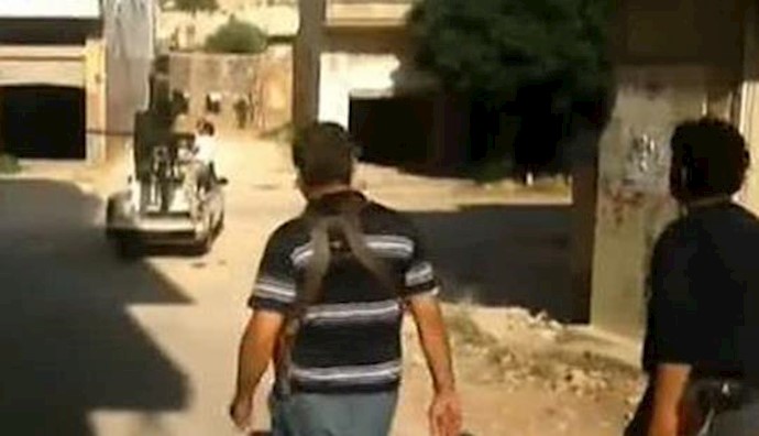 Syria rebels pushing back ISIS criminals from centers in Homs