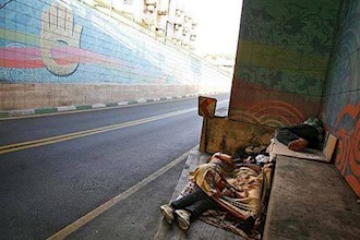 Iran: homeless children sleeping in the streets