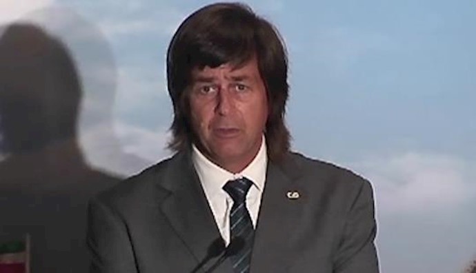  'General David Phillips, U.S. Military Police Commander (2008-2011)'