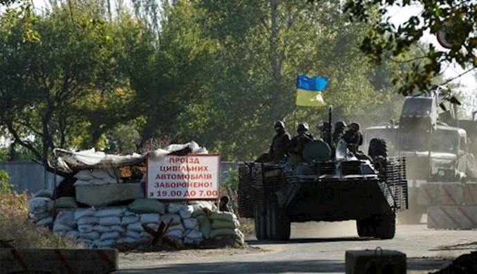 Thousands march in Moscow against Ukraine fighting