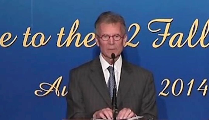  'Senator Tom Daschle'