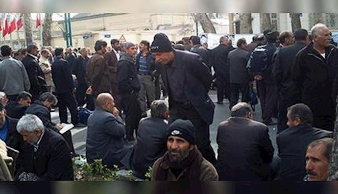 Iran: demonstration and strike on rise among various aspect of society
