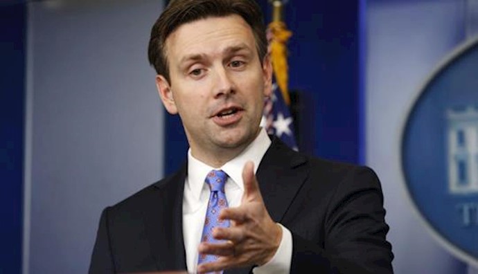  'White House backs moderate Syrian opposition with pol-mil support'