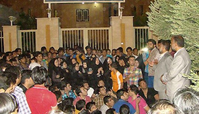 Iran: Regime was forced to release 8 mine workers after 19 day protest