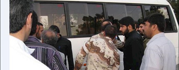 Tehran: Youth and Basij militant clash in Fatemi Blvd.