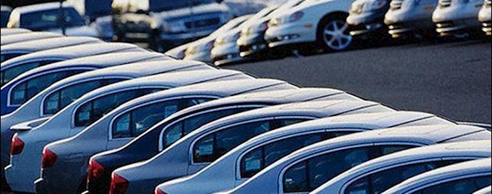 Tehran: Strike of thousands of the Iran-automobile company workers continued for the 3rd day