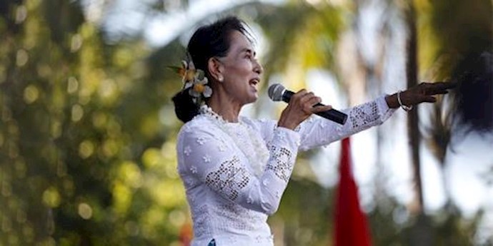 Suu Kyi urges action on illegal use of religion in election campaign