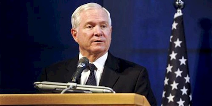 Gates: Come Up With a Syria Strategy, Then Tell Putin ‘Stay Out of the Way’