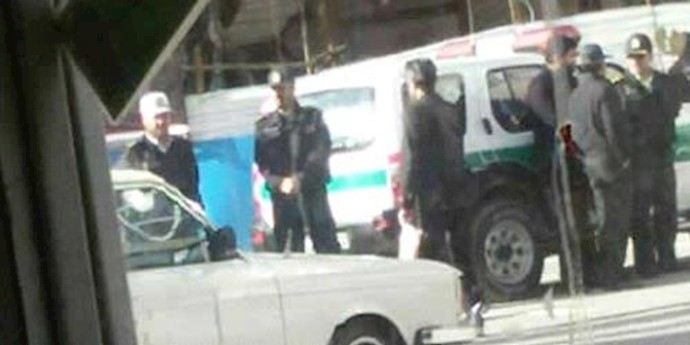 Breaking news: Iranian people clash with Special Forces, anti-riot guards