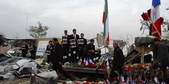  'Camp Liberty residents in solidarity with Parisians'