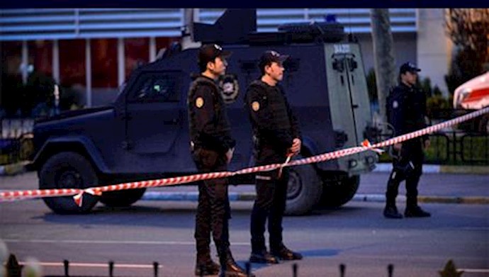 Turkey: Suicide bomber wounds 5 Turkish police during raid