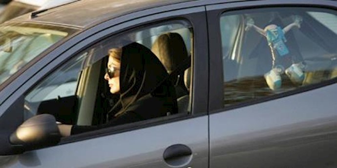 Unveiled women drivers in Iran to have cars impounded