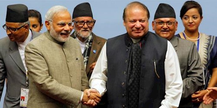 Indian PM Modi visits his Pakistani counterpart on a surprise trip to Islamabad