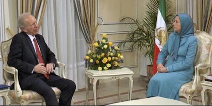 Paris: Exhibition on Human Rights violation in Iran participated by Mrs. Rajavi and Sen. Lieberman