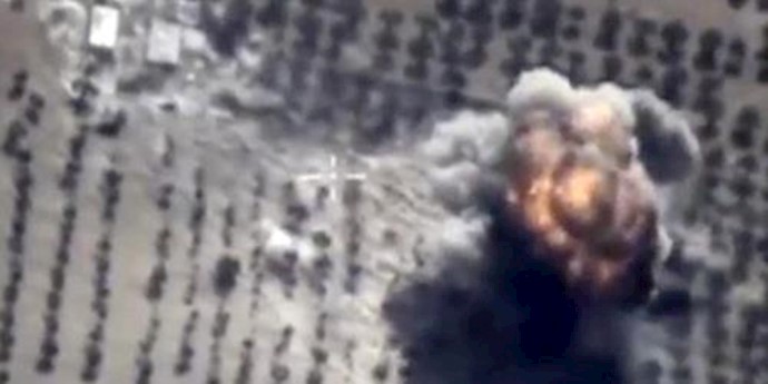 Suspected Russia raids kill 32 civilians in north Syria