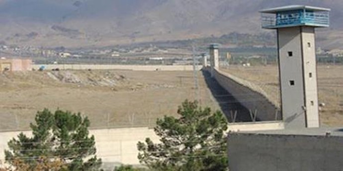 Iran: Rejection of disgraceful conditions by a prominent political prisoner for receiving prison’s medical treatment
