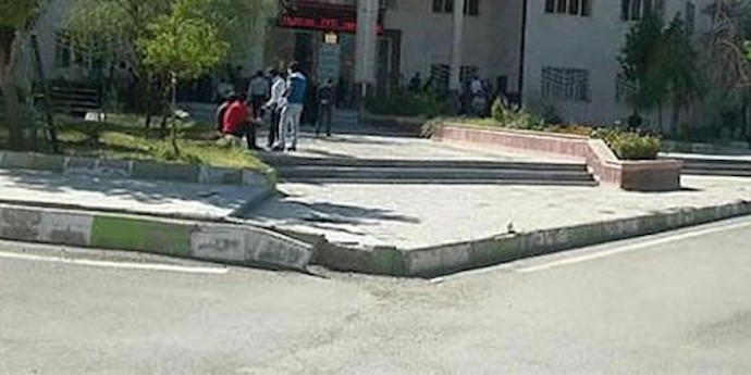 Iran: strikes, protests staged by college students & workers in 3 cities