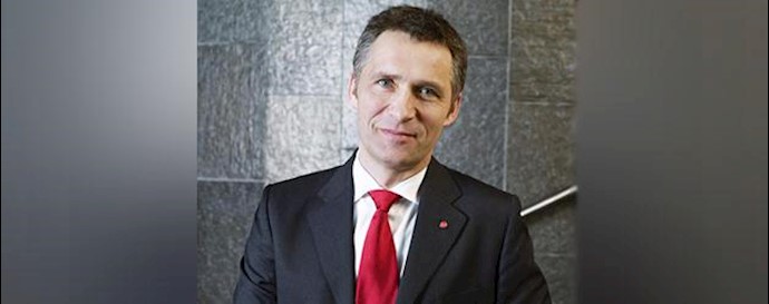 Air strikes alone not enough to defeat Islamic State: NATO chief