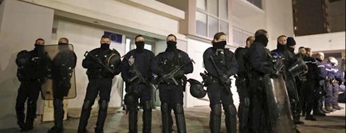  'Anti-terrorist squad'