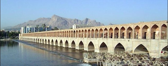 Iran Suppressive Security Force attack farmers rallying in Saman