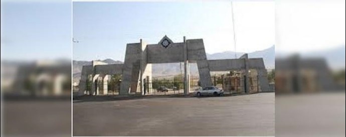 Iran Students at Tafresh University chanted “student will not give in, even if it costs their lives”