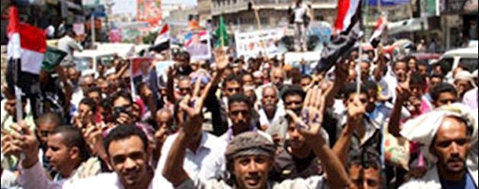  'Yemeni people supporters of President Hadi express support for Decisive Storm operation'