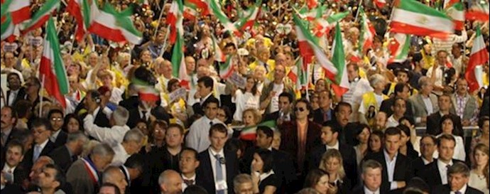Iranian Exile Leader: Without Khamenei’s Signature Deal Won’t Stop Bomb